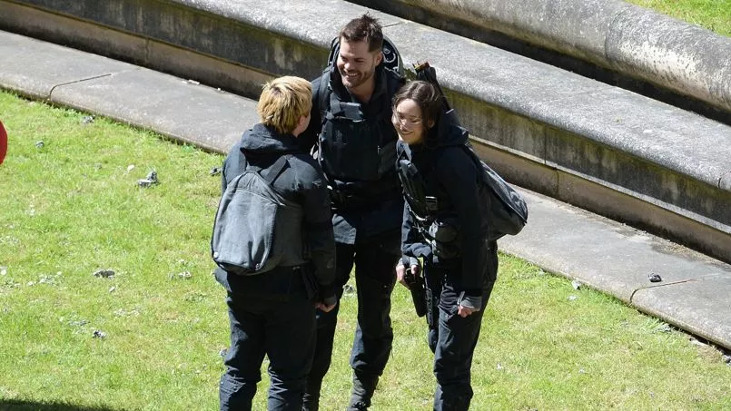 Jennifer Lawrence, Josh Hutcherson et Liam Hemsworth à l'Espaces d'Abraxas
